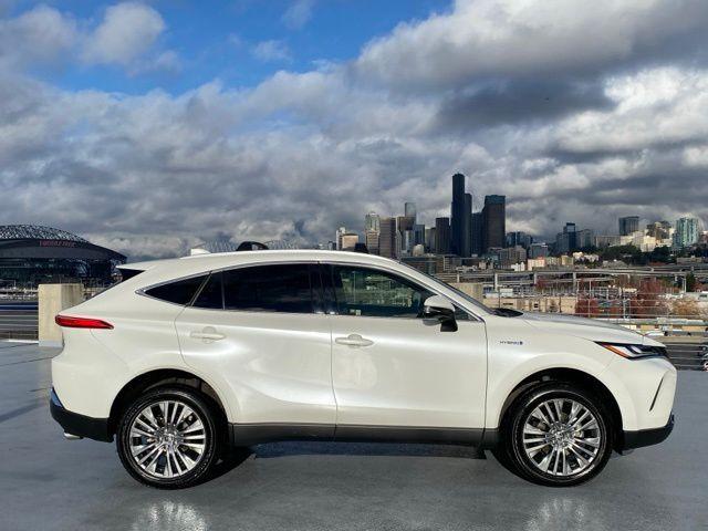 2021 toyota venza xle
