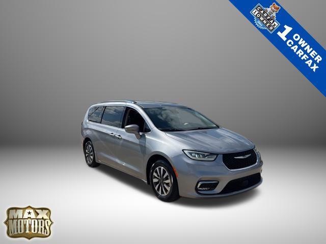 2021 chrysler pacifica touring l