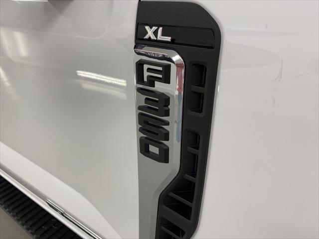 2023 ford f-350 xl