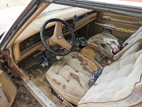 1978 oldsmobile toronado. unknown mileage ran when parked. 403 bb fwd auto