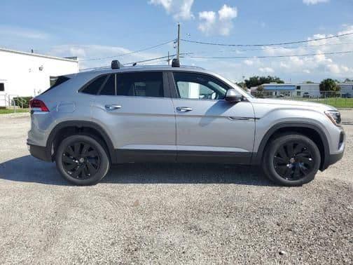 2024 volkswagen atlas cross sport 2.0t se w/technology in lakeland, florida