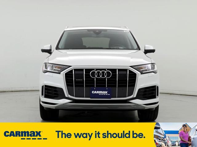 2022 audi q7 premium plus