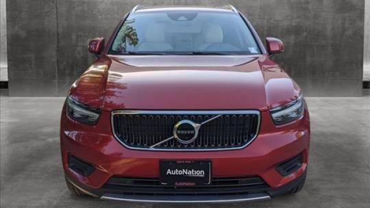 2020 volvo xc40 t4 momentum