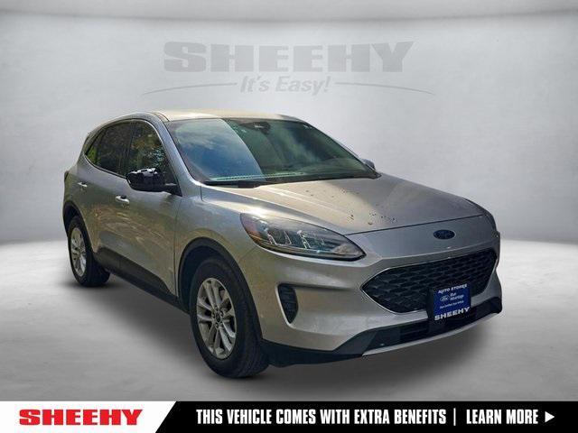 2020 ford escape se