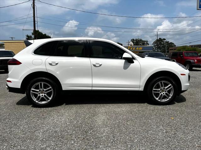 2016 porsche cayenne base