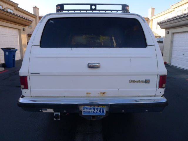 1987 chevrolet suburban - 3/4 ton - 4x4 - manual transmission