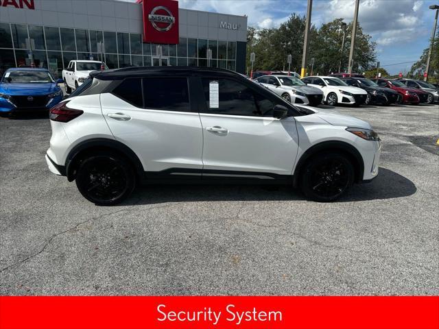 2023 nissan kicks sr