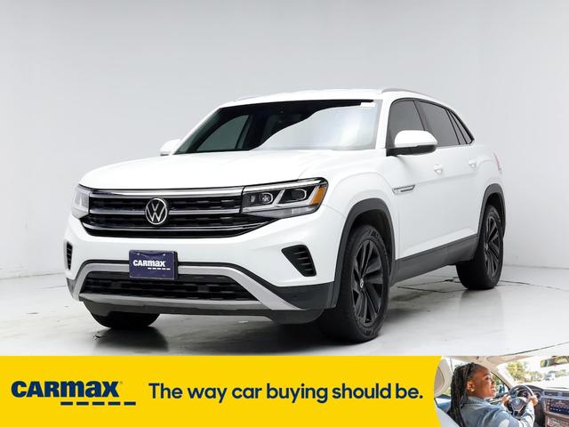 2022 volkswagen atlas cross sport se w/tech