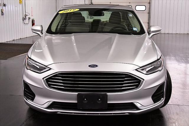 2019 ford fusion sel