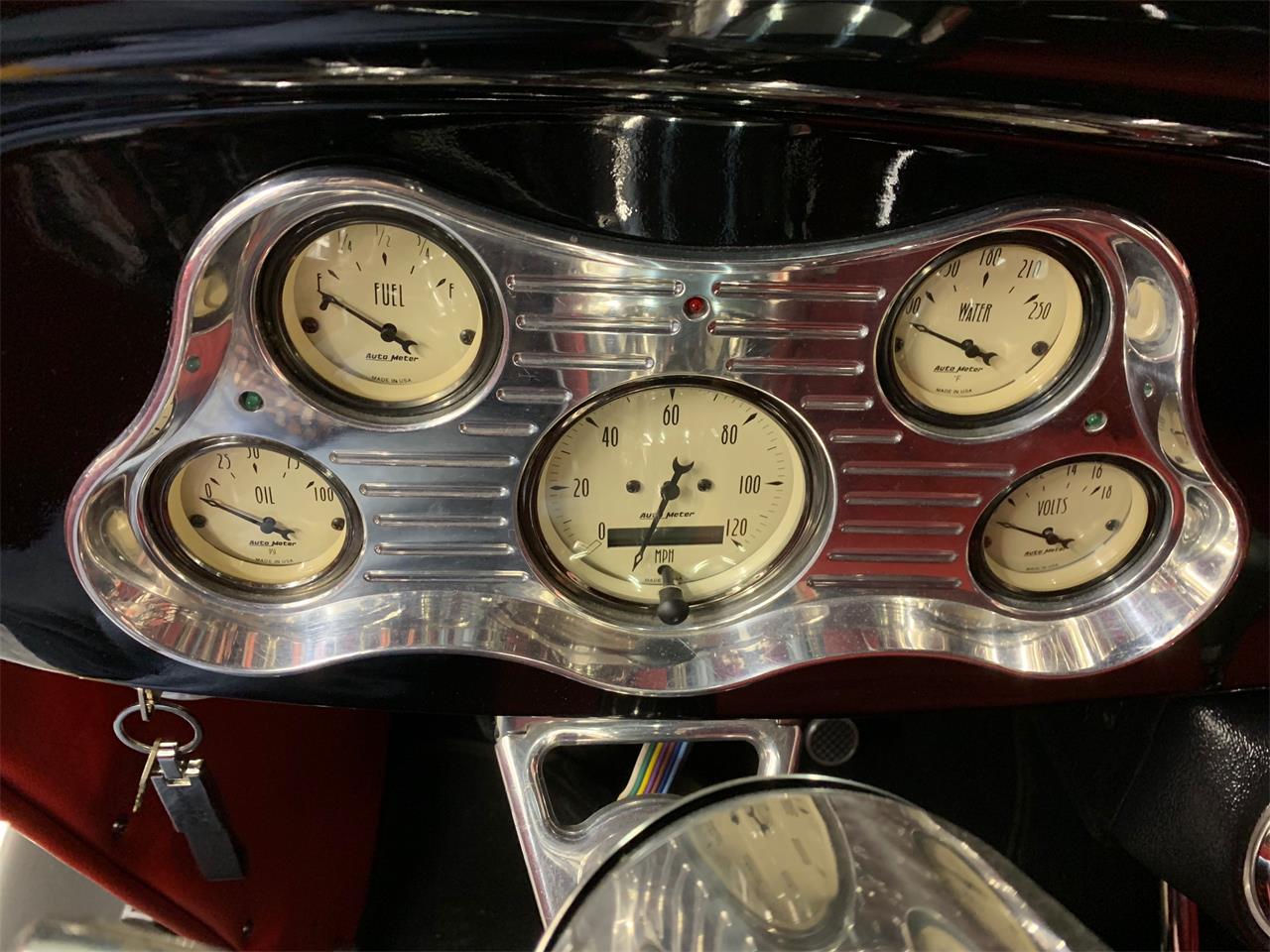 1934 ford deluxe