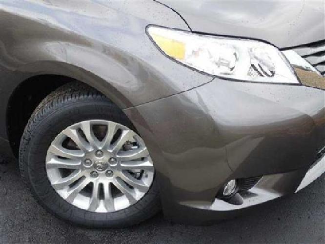 2014 toyota sienna xle in wilson, nc