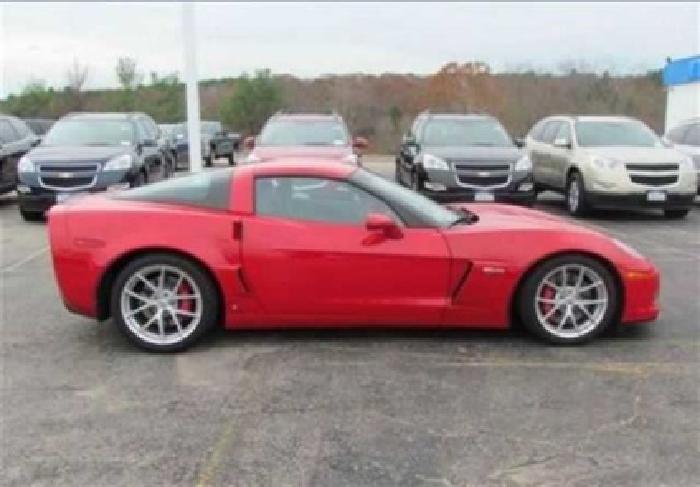 2009 victory red chevrolet corvette in baiting hollow, ny