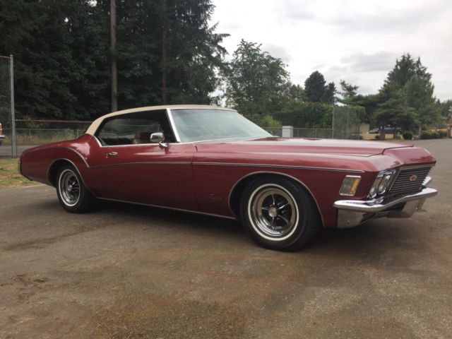 1971 buick boattail riviera national award winner