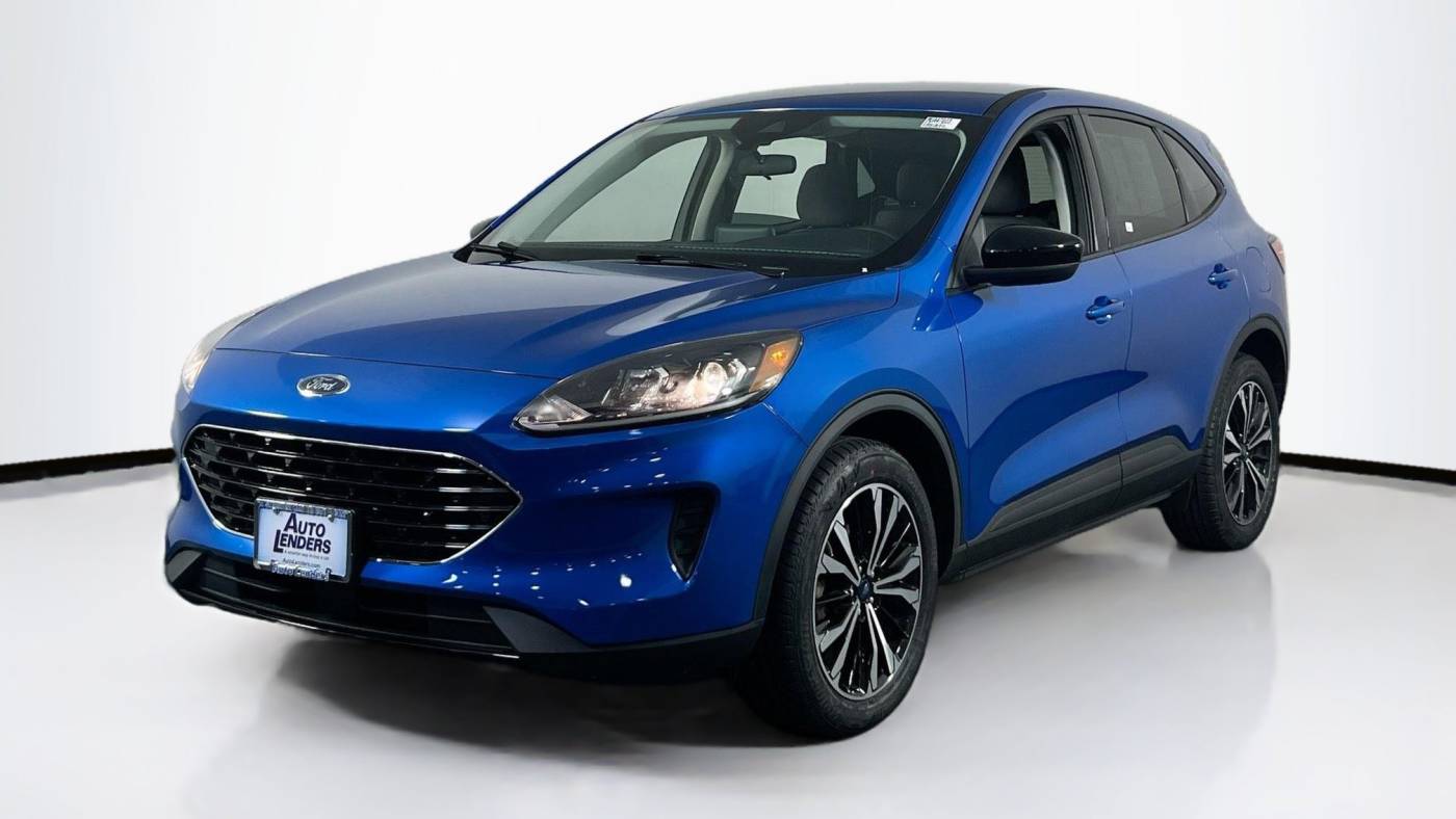 2021 ford escape se