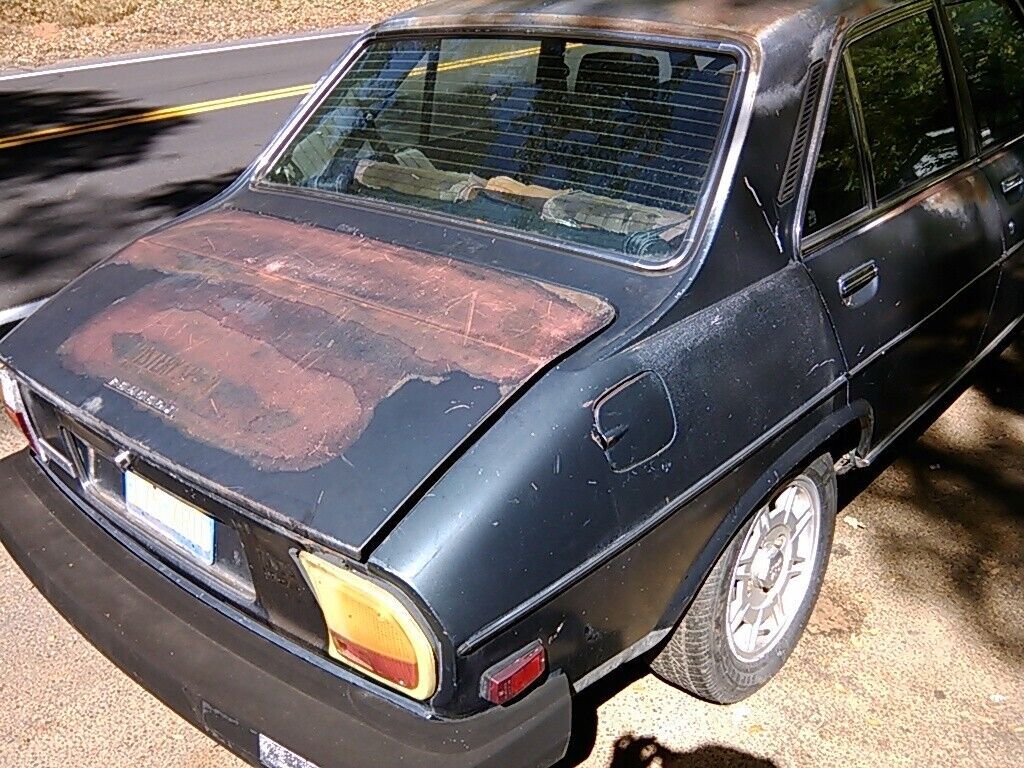 1979 peugeot 504 base sedan 4-door 2.0l, no reserve