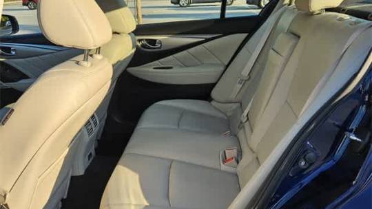 2021 infiniti q50 luxe