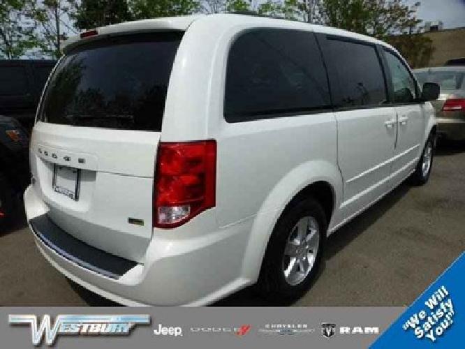 2012 dodge grand caravan sxt in westbury, ny