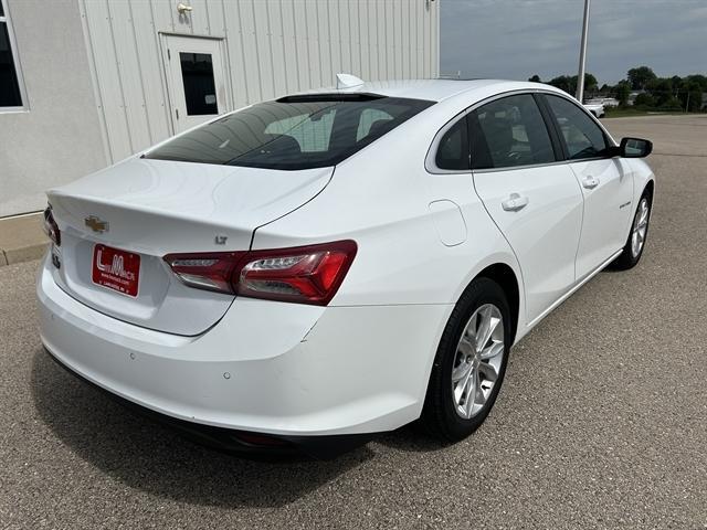 2022 chevrolet malibu lt