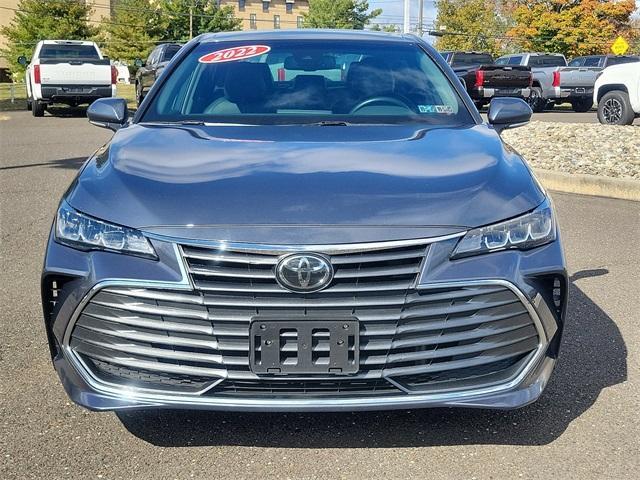 2022 toyota avalon xle
