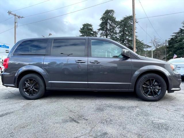 2019 dodge grand caravan gt