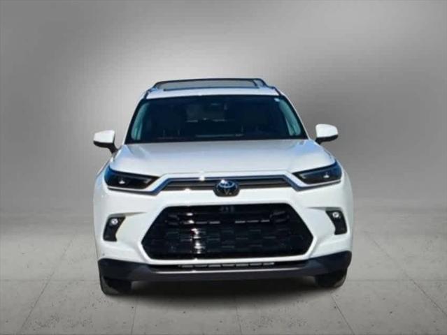 2024 toyota grand highlander platinum