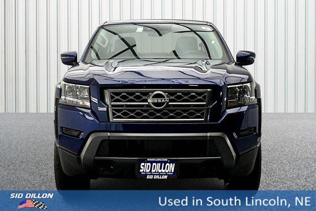 2022 nissan frontier sv