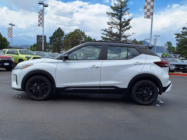 2022 nissan kicks sr