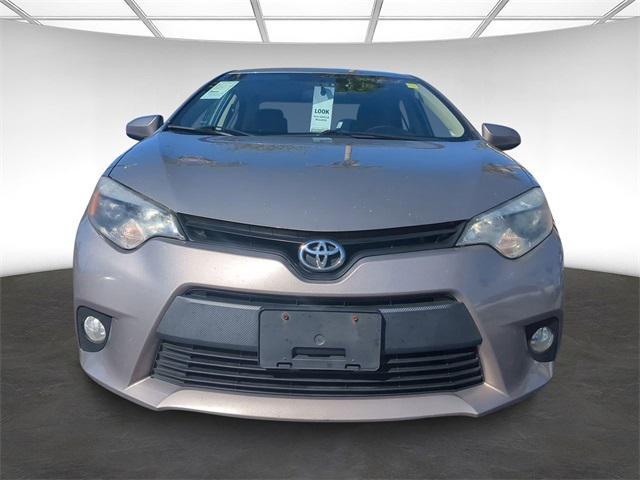2014 toyota corolla le plus