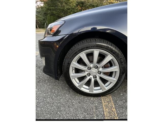 2008 lexus is 250 base
