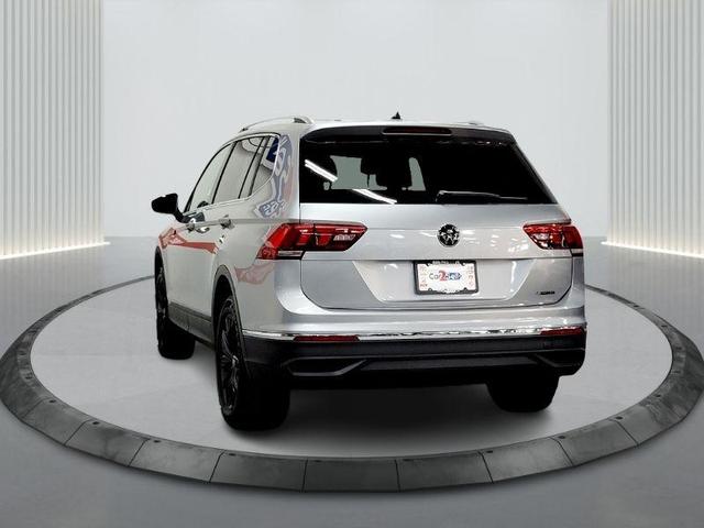 2024 volkswagen tiguan 2.0t se