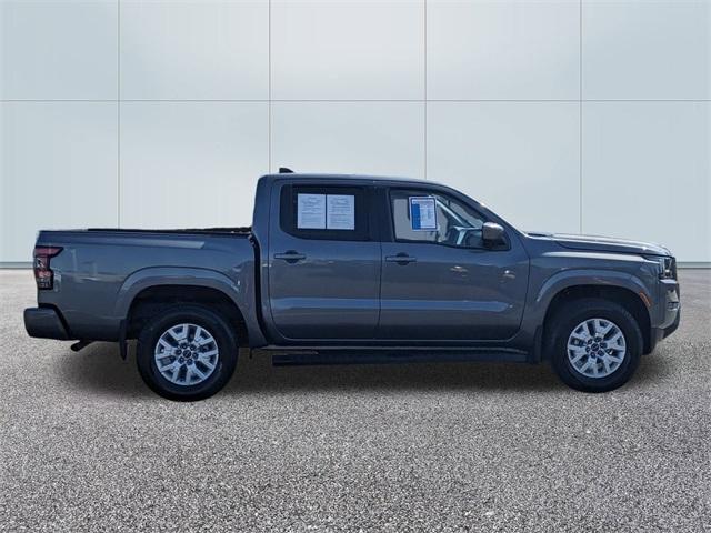 2023 nissan frontier sv