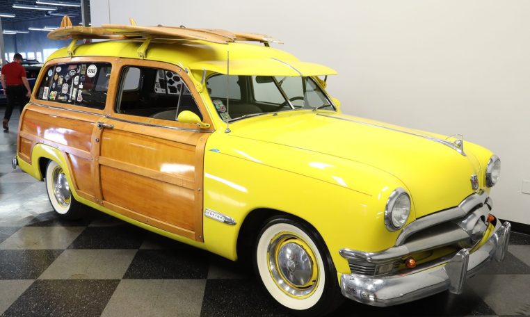 1950 ford custom deluxe