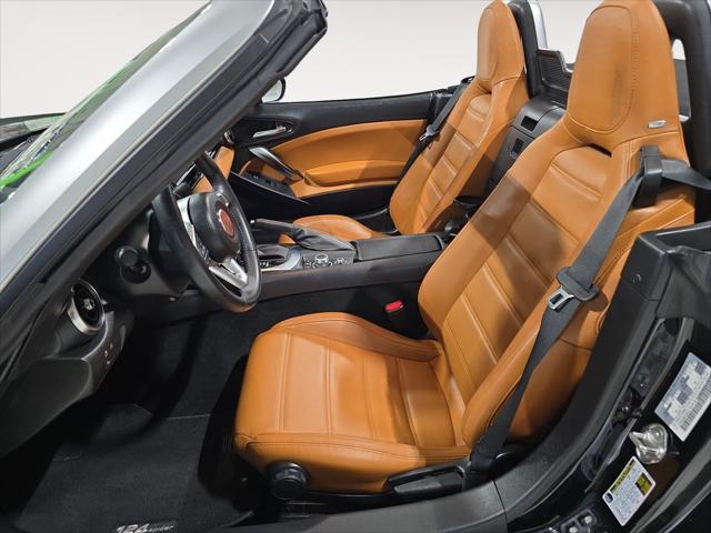 2019 fiat 124 spider base