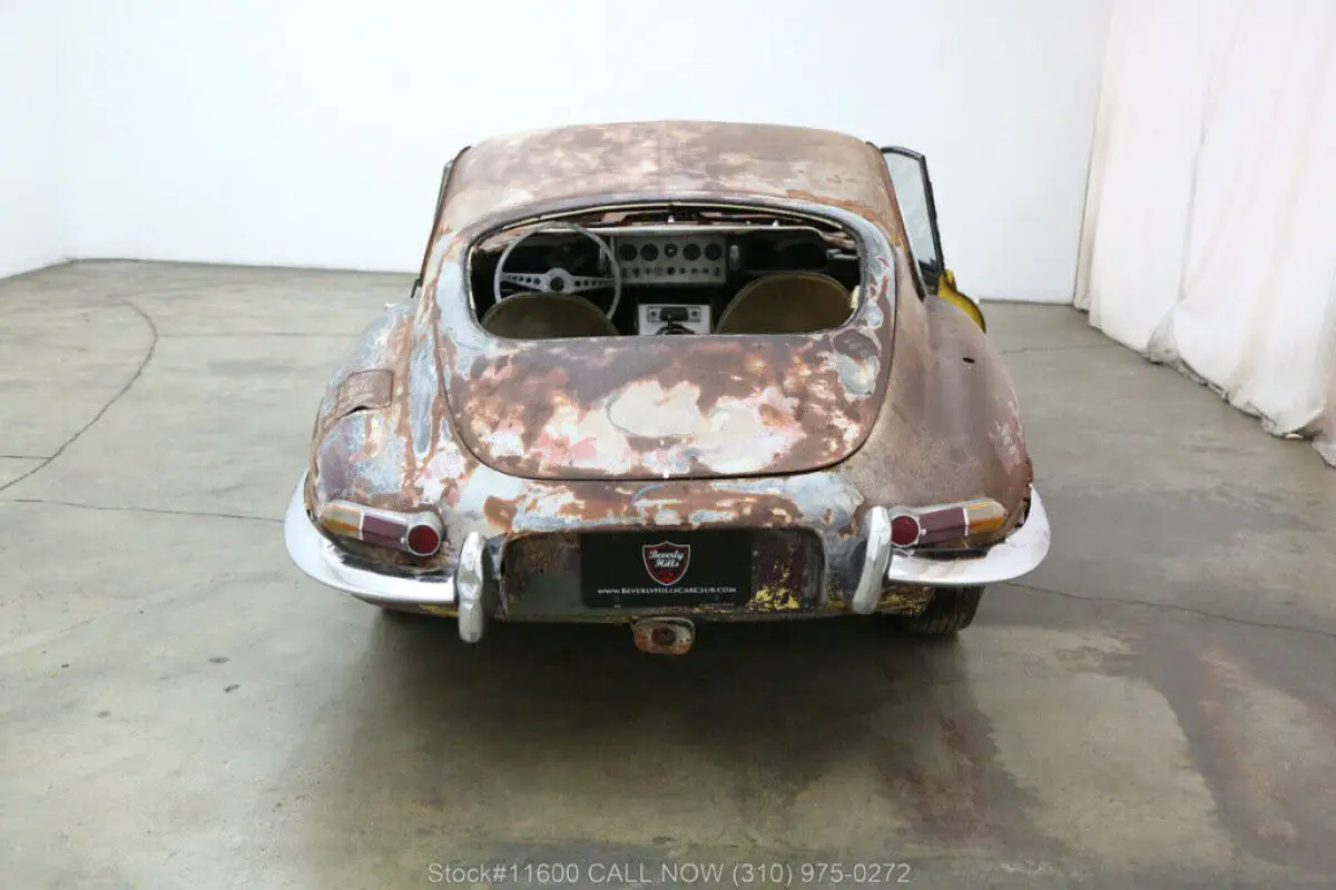 1961 fixed head coupe flat floor right-hand drive used manual