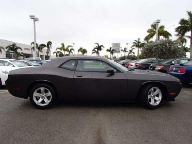 2013 dodge challenger sxt in kendall, fl