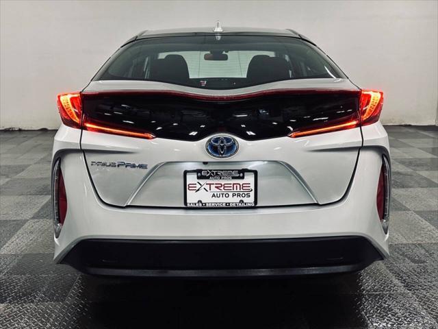 2020 toyota prius prime le