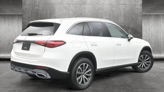 2025 Mercedes-Benz GLC