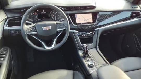 2024 Cadillac XT6