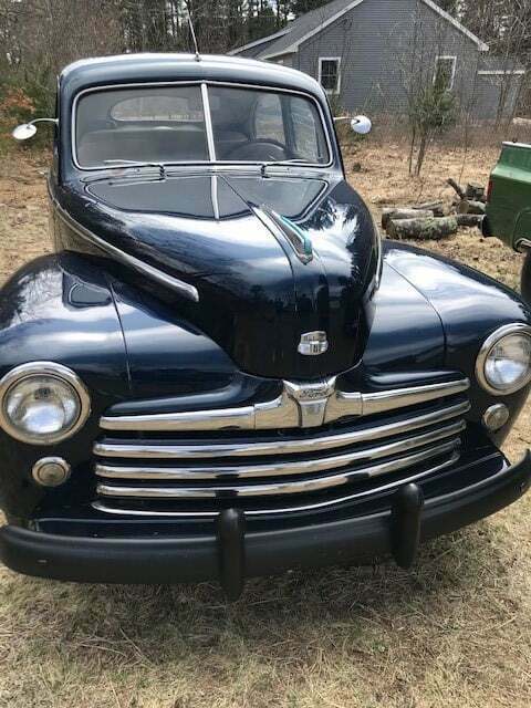 1947 ford deluxe sedan