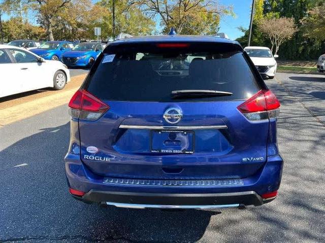 2019 nissan rogue sv