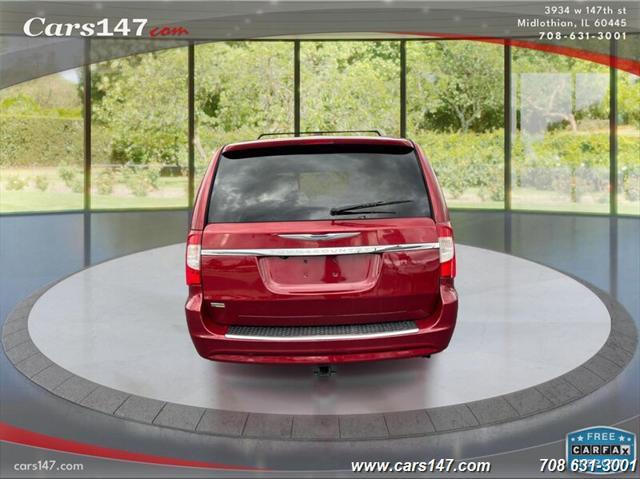 2014 chrysler town & country touring