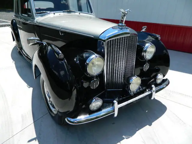 1954 bentley r type sunroof saloon rhd