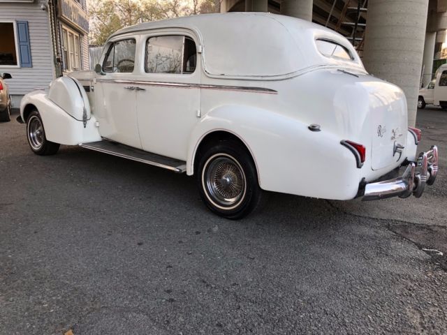 1940 cadillac fleetwood series 75 body style only 51 made as a limo & gm trans**