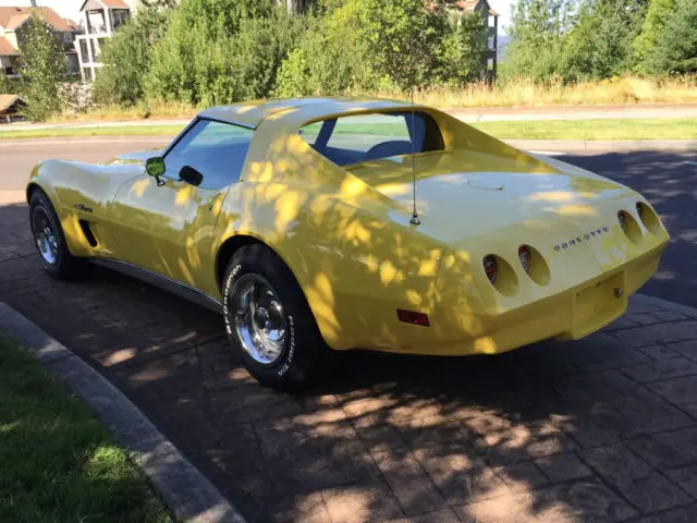 1974 chevy corvette stingray 2dr 350 v8 eng factory 4-speed 9,755 actual miles!