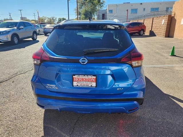 2021 nissan kicks sv