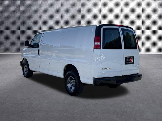 2021 chevrolet express 2500 rwd 2500 regular wheelbase wt