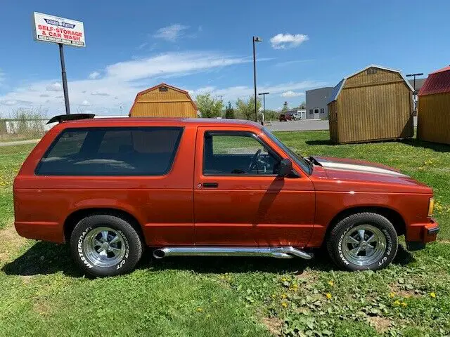 350 v8!! automatic!!! no reserve!!! runs great...great driver/show car