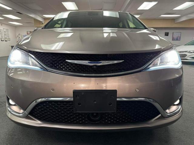 2018 chrysler pacifica touring-l plus