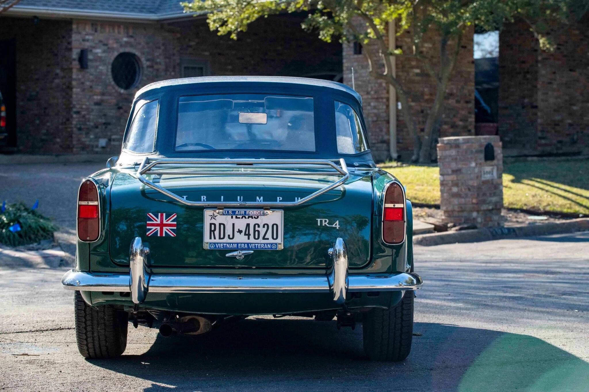 triumph tr4