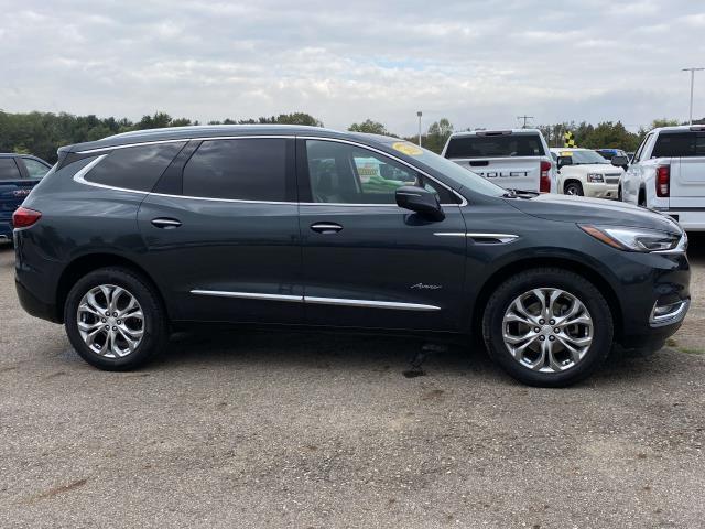 2018 buick enclave avenir